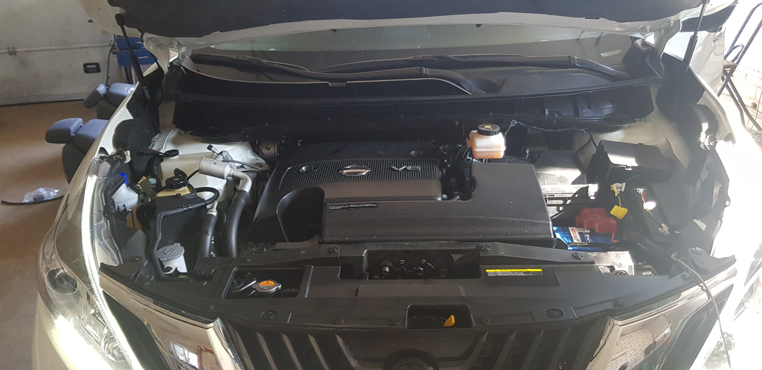 Automobilis su įranga