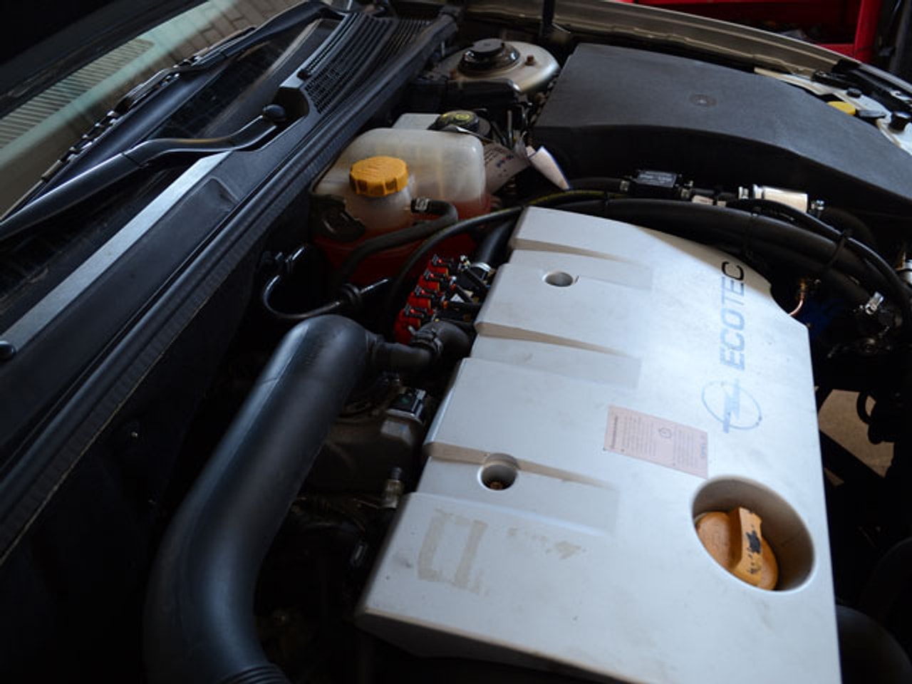 Automobilis su įranga